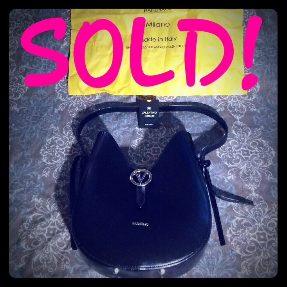 NWT Valentino Blk GENUINE Italian Leather Handbag